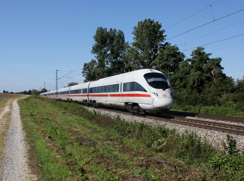 Ein ICE-T nach Wien am 16.09.2012 unterwegs bei Langenisarhofen.