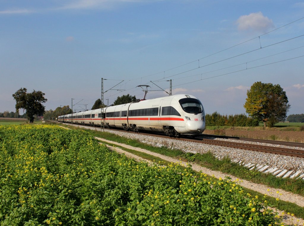 Ein ICE-T nach Wien am 10.10.2012 unterwegs bei Langenisarhofen.