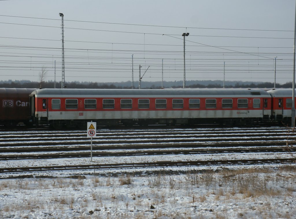 Ein Liegewagen,von DB Autozug,abgestellt am 26.Januar 2013 in Mukran.