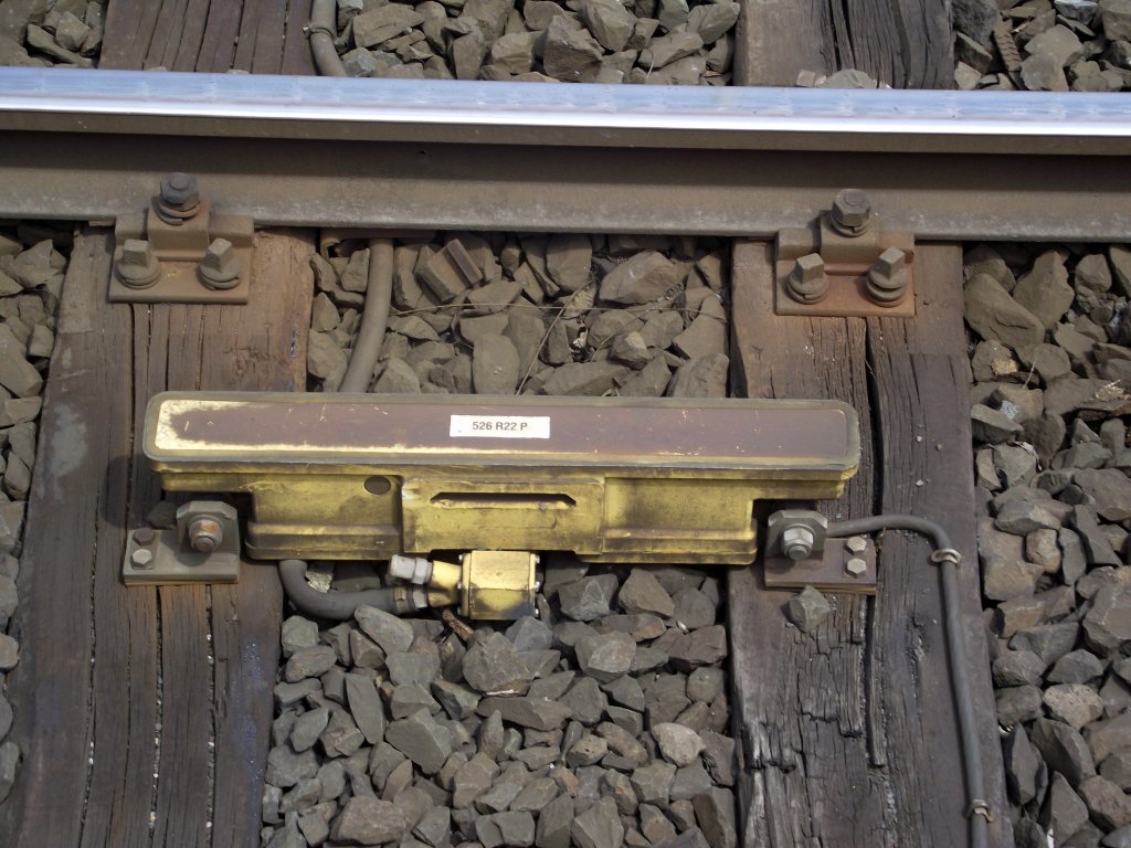 Ein Magnet der Indusi der U-Bahn Frankfurt am 08.06.13 in Heddernheim 
