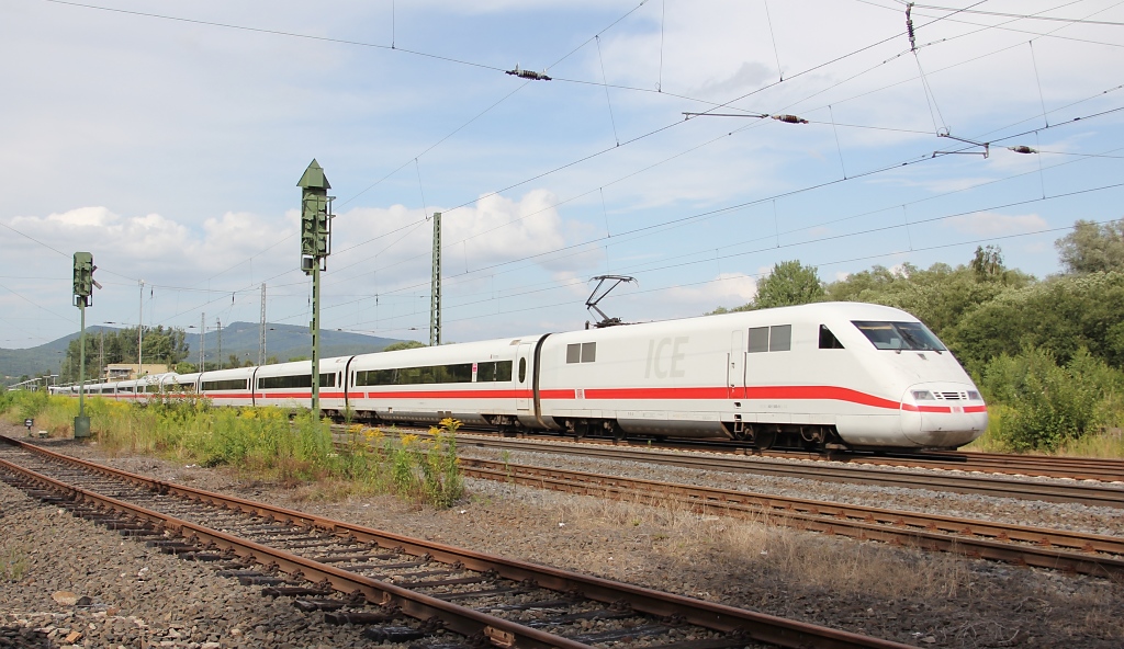 Ein nicht alltgliches Bild in Eschwege West. Ein 401 als Lr in Fahrtrichtung Norden. Aufgenommen am 29.07.2012.