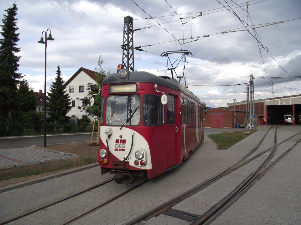 Ein OEG Rast�tter Schleifwagen in Edingen am 15.05.11 bei einer Sonderfahrt 