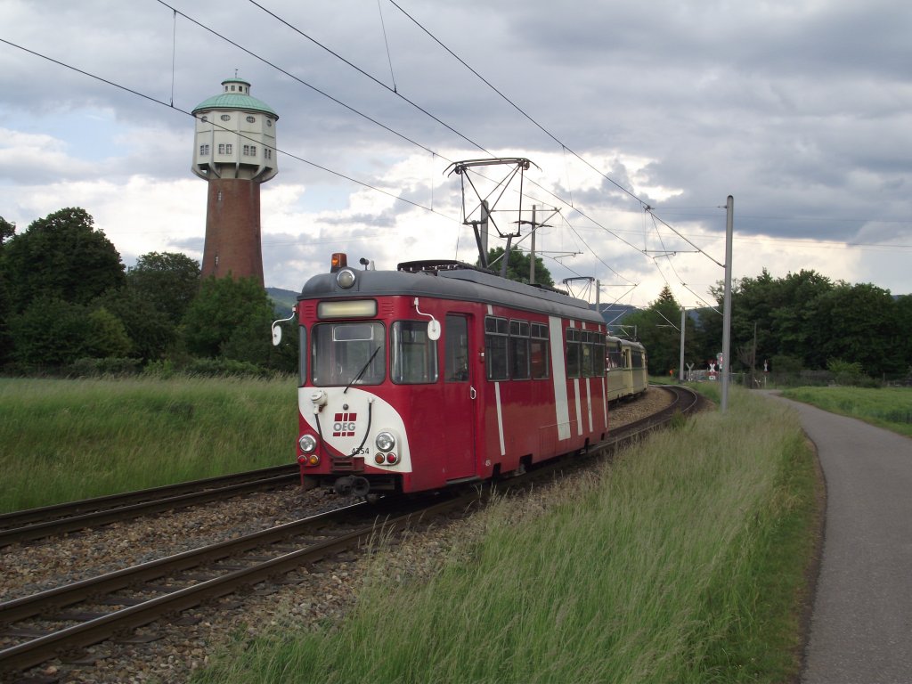 Ein OEG Rast�tter Schleifwagen in Edingen bei einer Sonderfahrt am 15.05.11