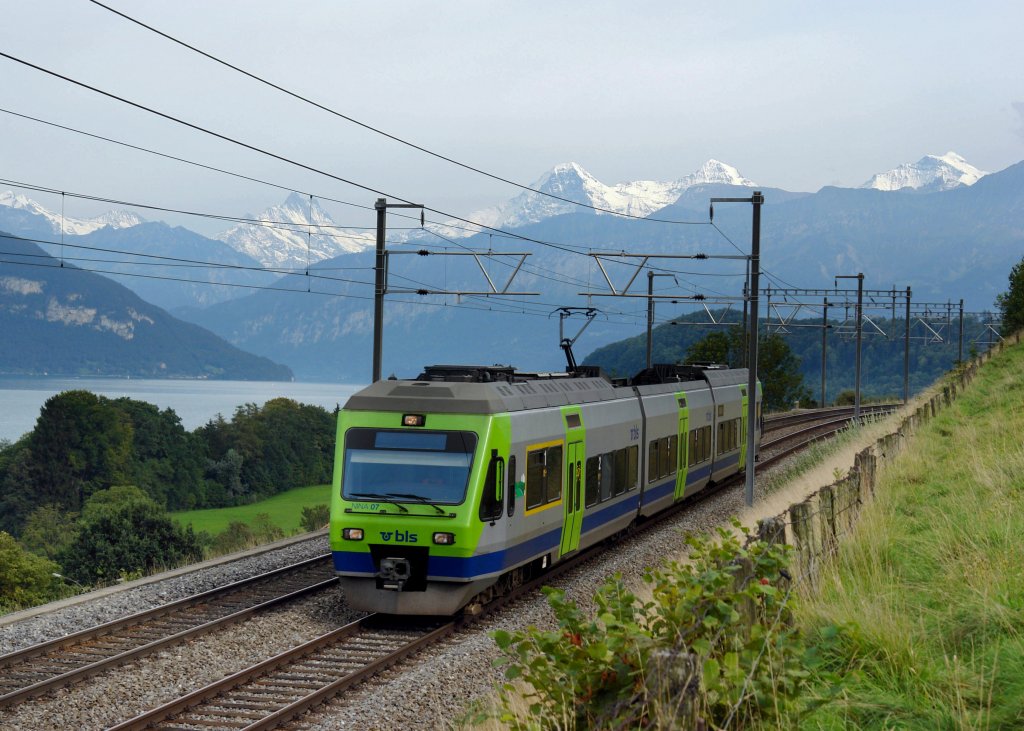 Ein RABe 525 als Leerfahrt am 01.09.2010 unterwegs bei Einigen.
