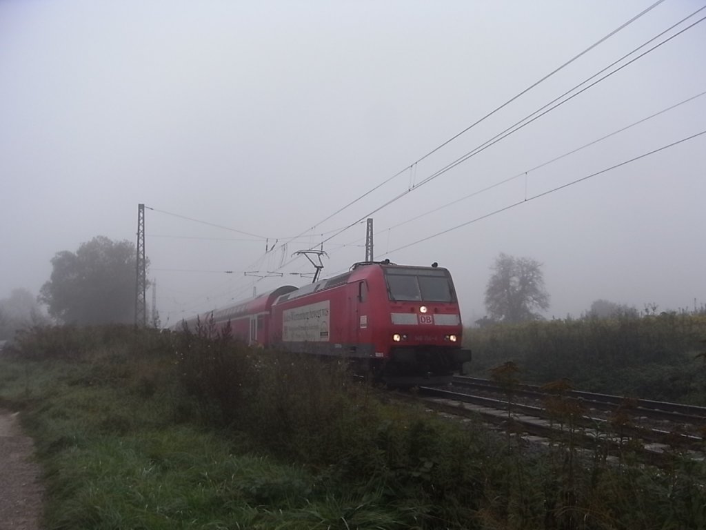 Ein Regionalzug in Richtung Freiburg kurz nach Denzlingen.14.10.10.