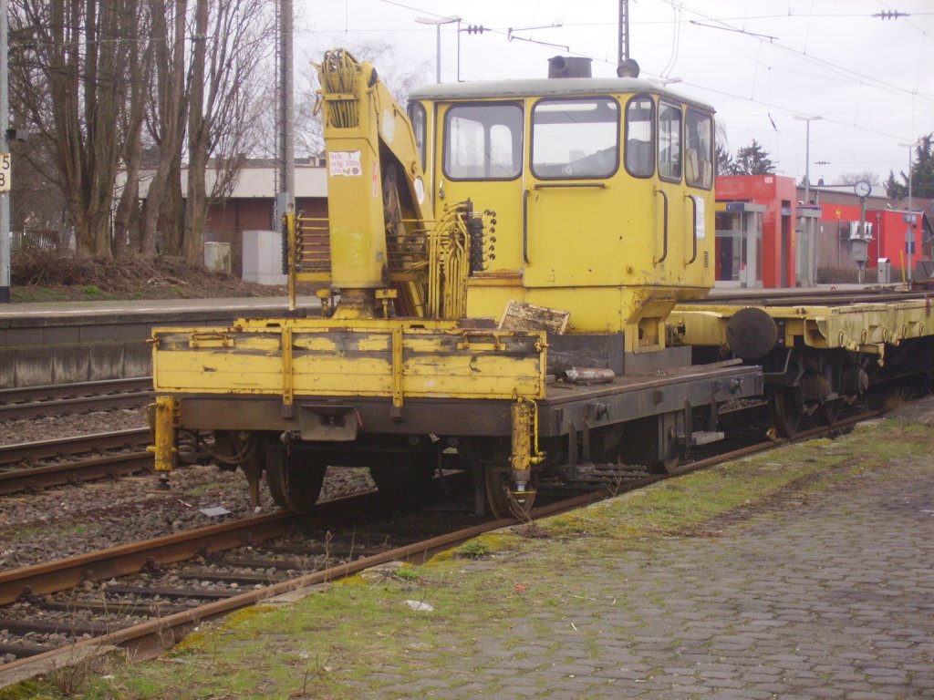 Ein SKL im Bahnhof Roisdorf am 21.3.10 ( ffentlich Zugnglich durch Parkplatz )