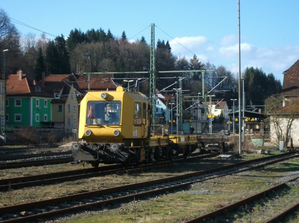 Ein SKL steht am 12. April 2013 abgestellt im sdlichen Gleisvorfeld des Kronacher Bahnhofs.