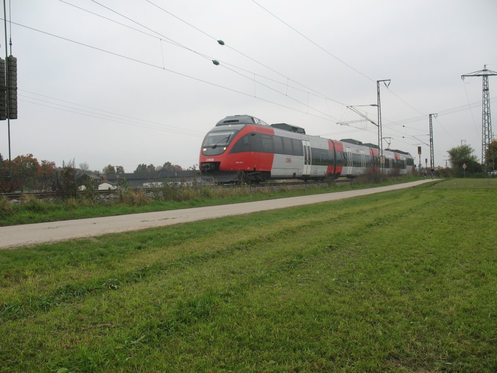 Ein Talent der BB von Bad Reichenhall nach Golling Abtenau kurz hinter dem Bahnhof Ainring. 13.10.2010