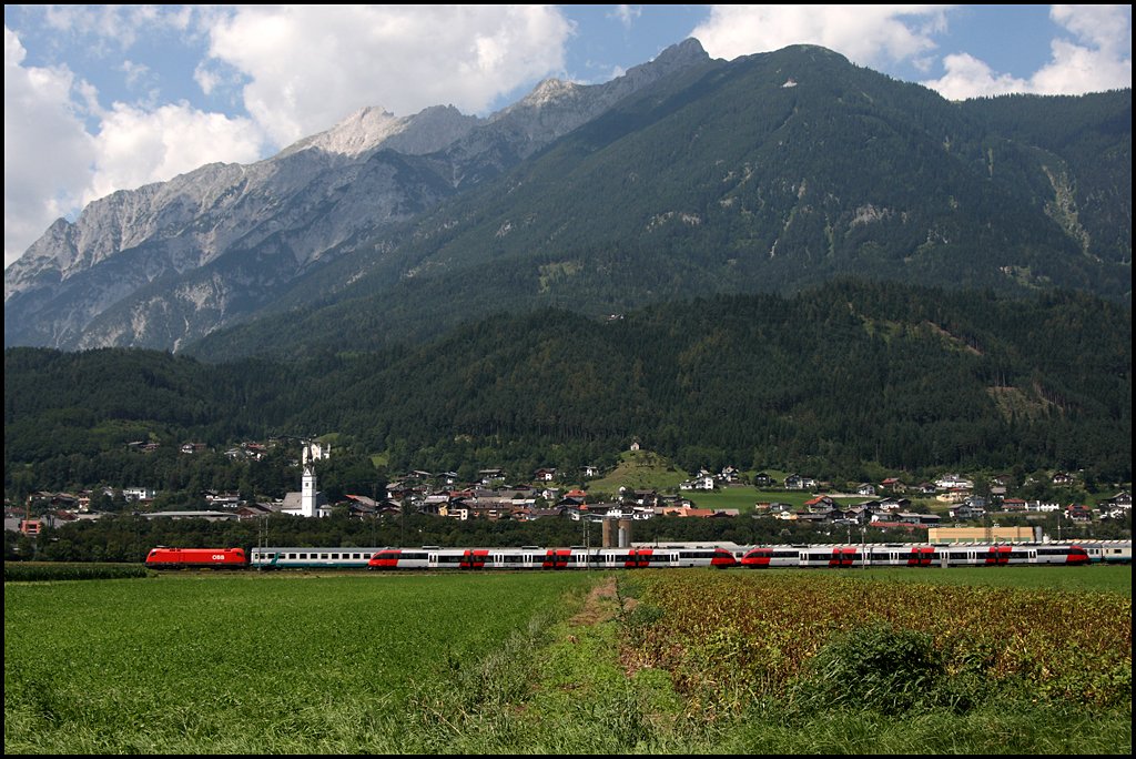 Ein Taurus bringt den EC 87 „TIEPOLO“ zum Brenner whrend die beiden Talente nach Rosenheim unterwges sind. (07.08.2009)