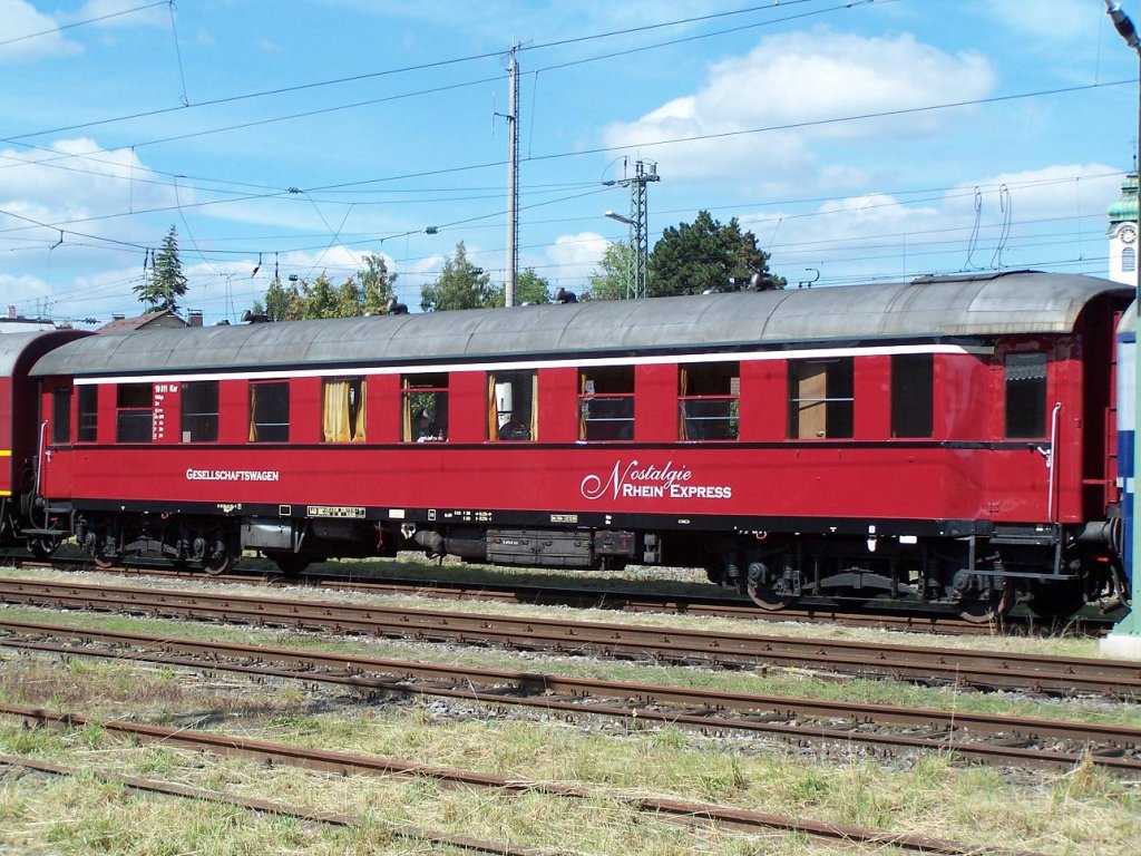 Ein wagen des Nostalgie Rhein Express in Donaueschingen am 11/09/10.