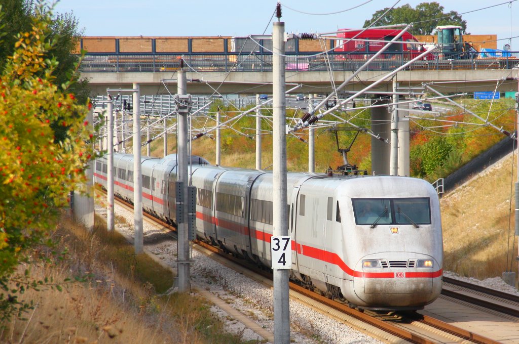 Ein ziemlich dreckiger ICE1 mit 240km/h bei Hilpoltstein - 26/09/2012