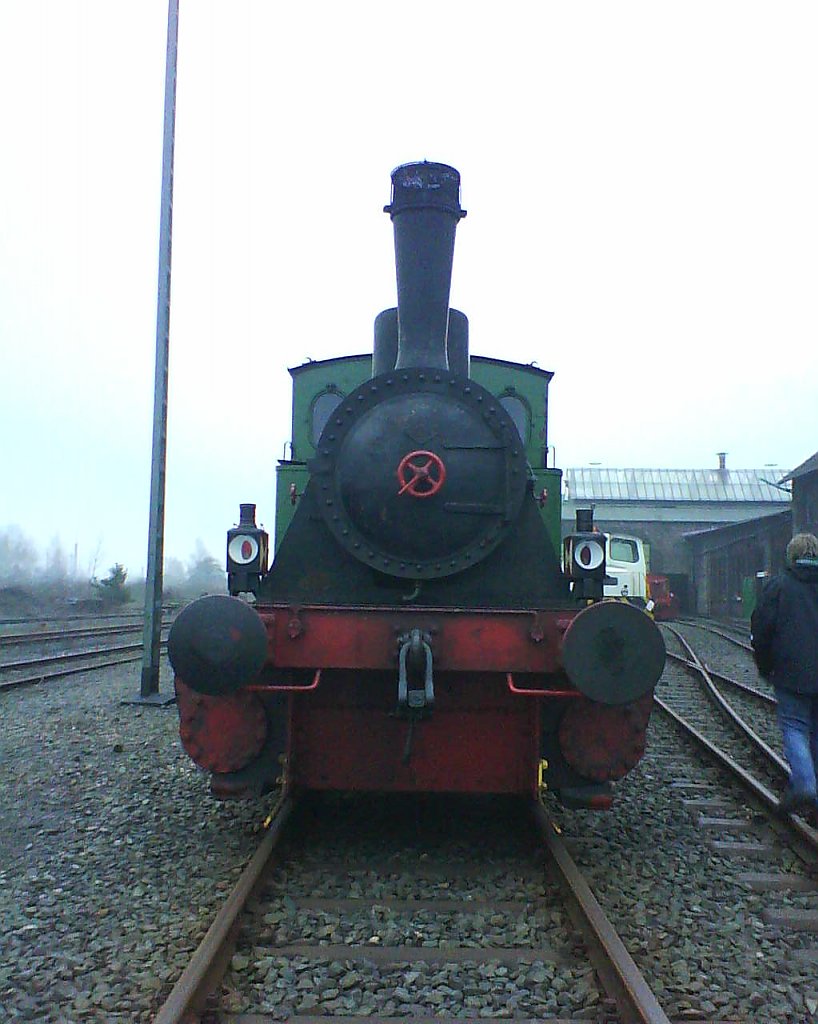 Eine alte Dampflok im Rheinischen-Industriebahn-Museum in Kln am 7.2.10