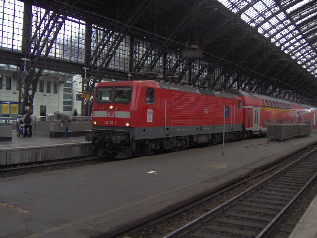 Eine BR 112 im Klner Hbf.