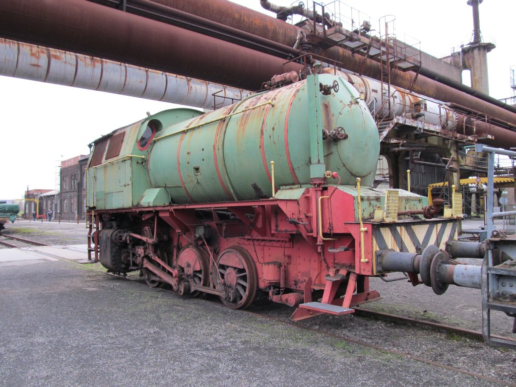 Eine Dampfspeicherlok steht am 11. Mrz 2012 im Bereich des Industriemuseums  Henrichshtte  in Hattingen/Ruhr.