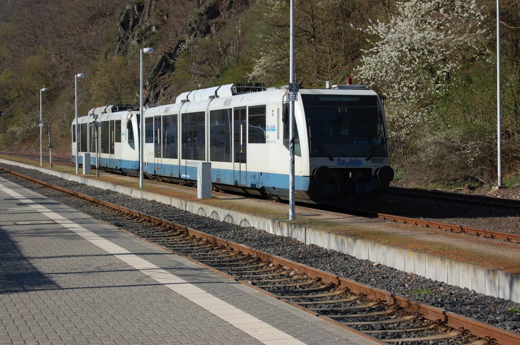 Eine Doppeleinheit Regionsprinter im Bahnhof Heimbach/Eifel abgestellt.
Foto vom 17.4.2010