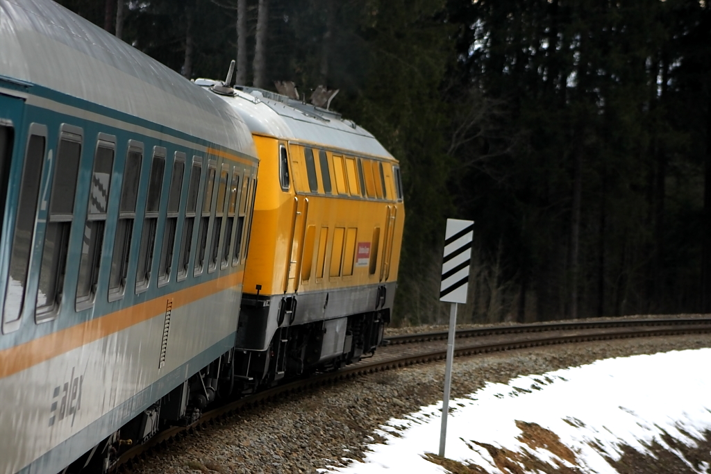 Eine Fahrt im ALEX zwischen Immenstadt und Oberstdorf, gezogen an diesem Tag von 218 391, die als Ersatzlok unterwegs war, 01.01.2013