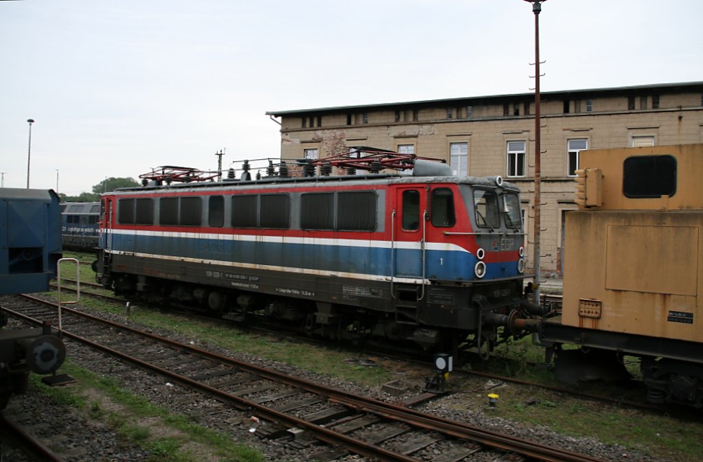 Eine Lok der BR 109 im ehemaligen BW Wittenberge am 24.08.2012
