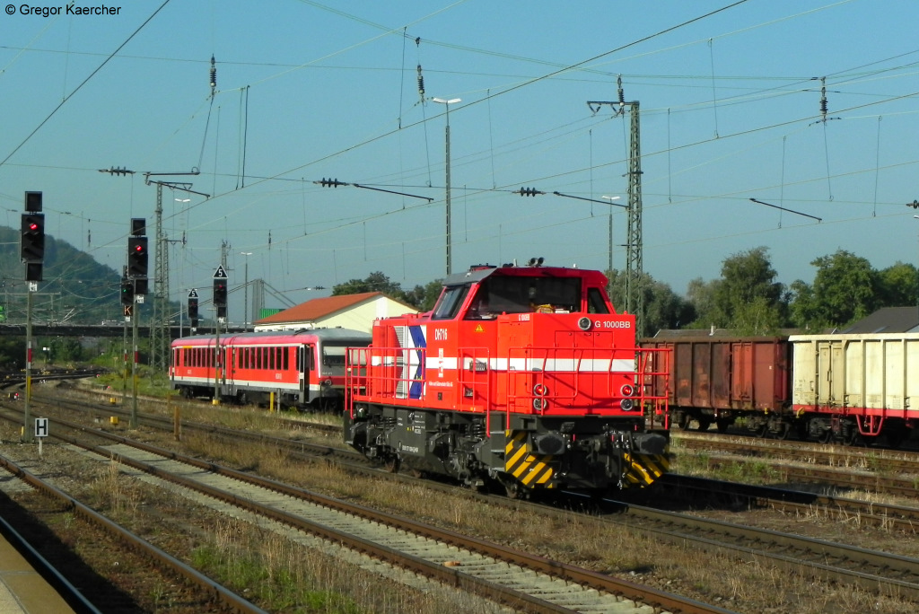 Eine Mak G 1000 BB der HGK in Bruchsal am 04.07.2011. Die Lok hat gerade freie Ausfahrt Richtung Karlsruhe erhalten.
