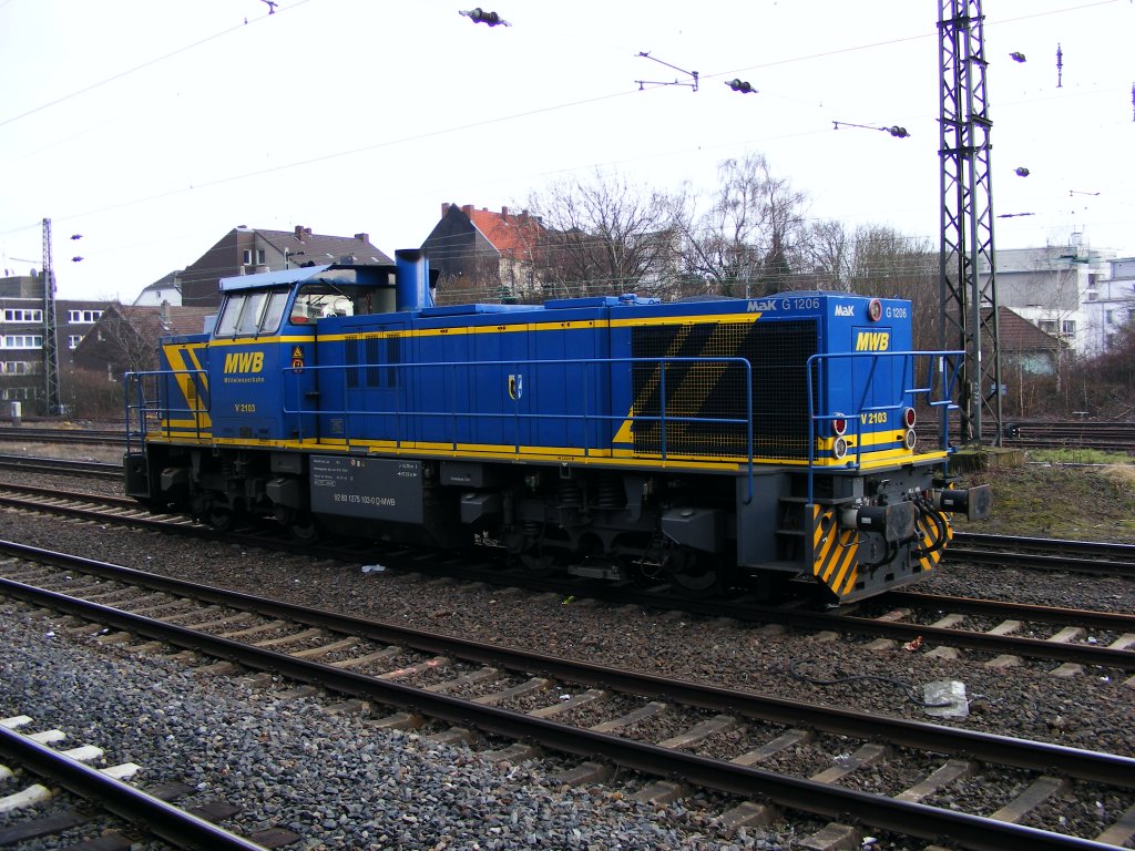 Eine MaK G 1206 der Mittelweserbahn (V 2103) steht am 16. Mrz 2010 im Bahnhof Herne.