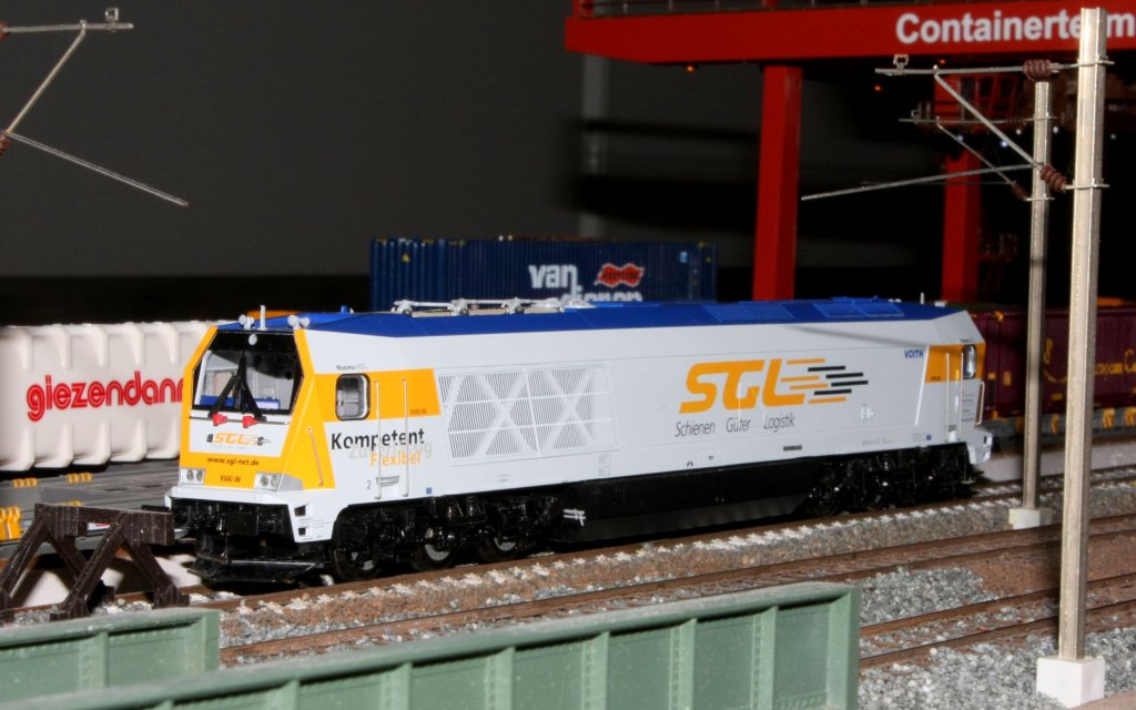 Eine Maxima40CC Maschine auf der internationalen Modellbahnausstellung Kln am 20.11.2010.