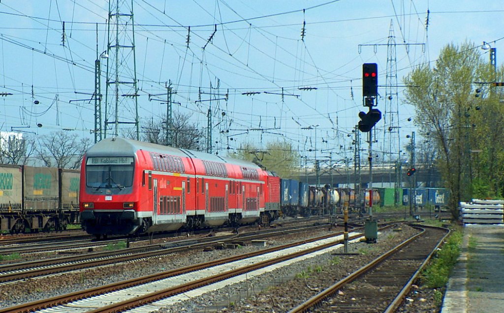 Eine RB nach Koblenz Hbf in Mainz-Mombach; 23.04.2008