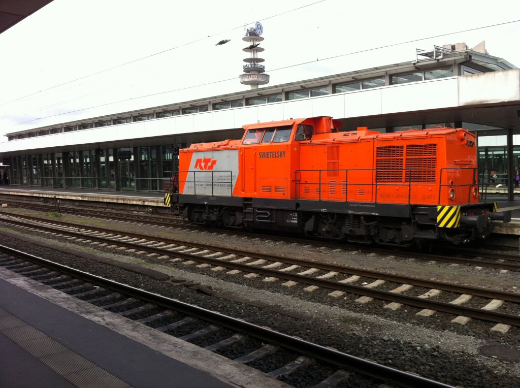 Eine RTS Dieselok fuhr am 12.10.11 in Hannover auf Gleis 7 ein.