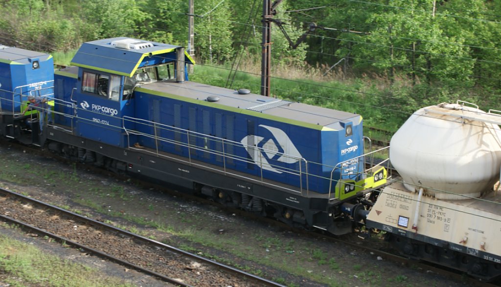 Eine SM42-1224 in Doppeltraktion im Bahnhof Trzebinia beim rangieren. Das Bild wurde am 11.05.2012 gemacht. 