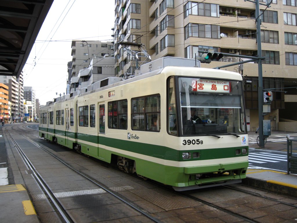 Eine Straenbahn in Hiroshima am 12.03.2010