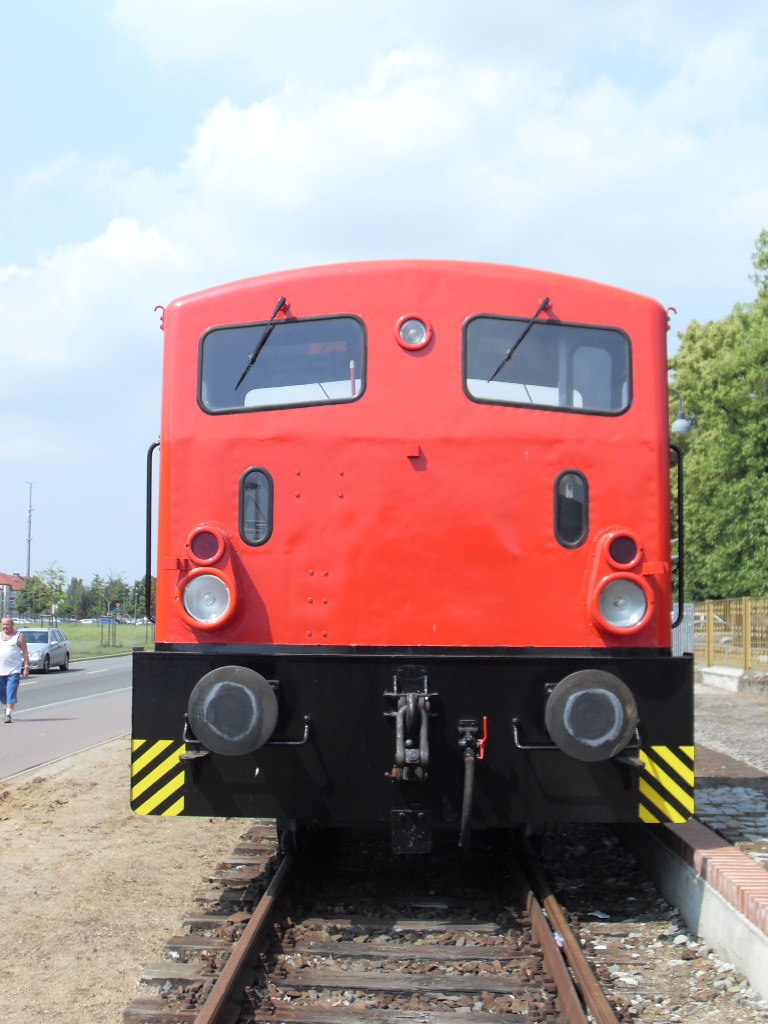 Eine V15 (311/312)stand am 04.07.2009 beim Bahnhofsfest in Wittenberge.
