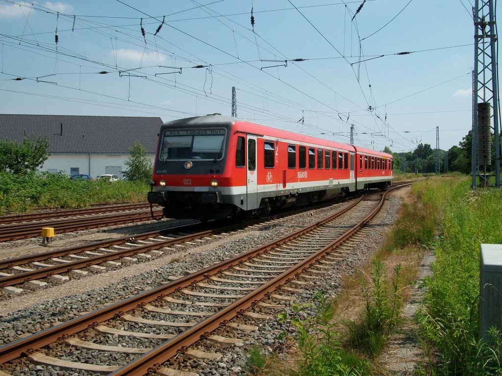 Einfahrender 628 651 aus Szczecin Glowny nach Lbeck am 03.Juli 2010 in Gstrow.