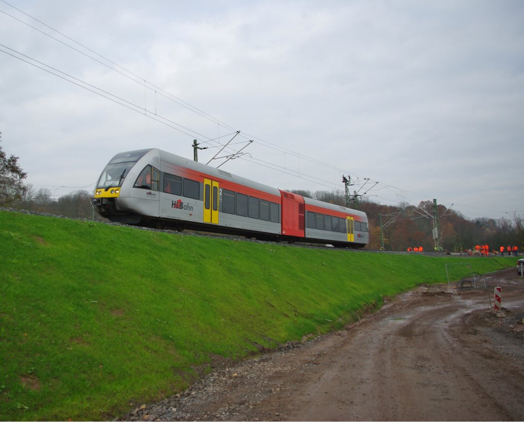 Einfahrt des GTW2/6 der HLB (946 403/903) in die neue Nordschleife in Richtung Stadtbahnhof Eschwege! Premiere! Aufgneommen am 08.11.2009.