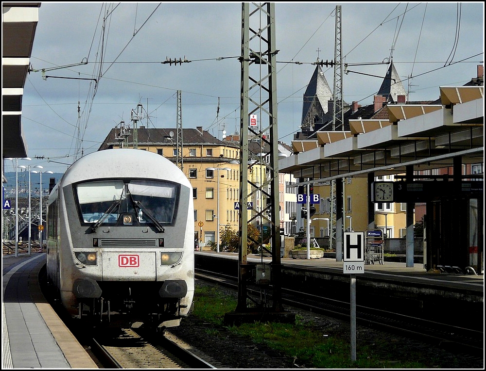 Einfahrt eines IC-Steuerwagens in den Bahnhof von Koblenz. 10.09.2010 (Jeanny)