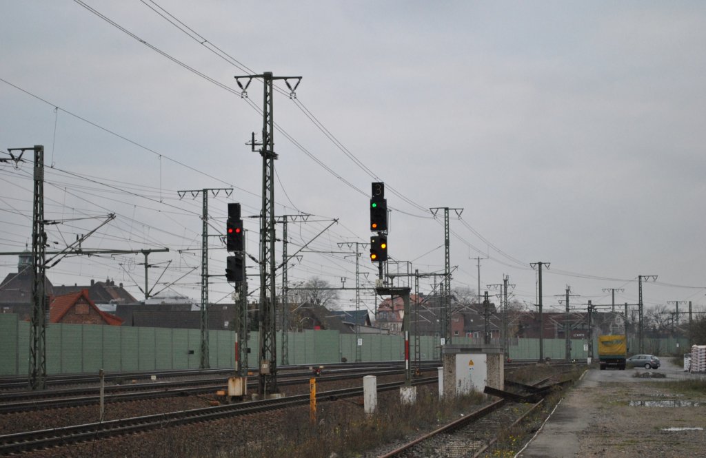 Einfahrtsignale in Lehrte am 19.11.2010.