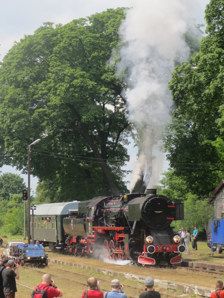 Eisenbahn-Picknick  am 29.06.2013 in Deutsch Rasselwitz (Raclawice Salskie) in Oberschlesien mit Ty 42-24