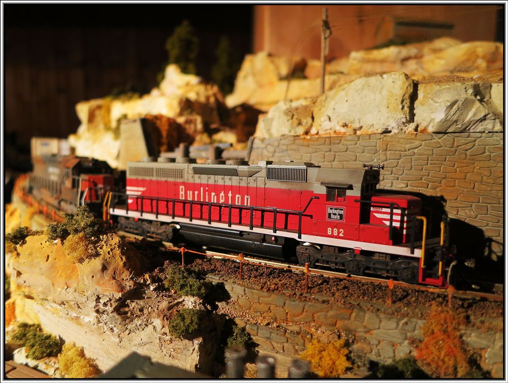 EMD SD 40 882  Burlington  (09.02.2013)