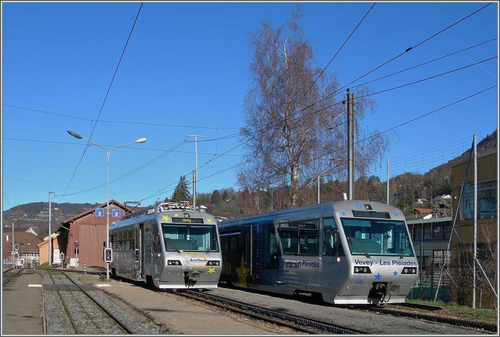 Endlich: Mein ertstes Bild vom neune Jahr: CEV Astro Pleiades und der Train des Etoiles in Blonay am 10. Jan. 2012