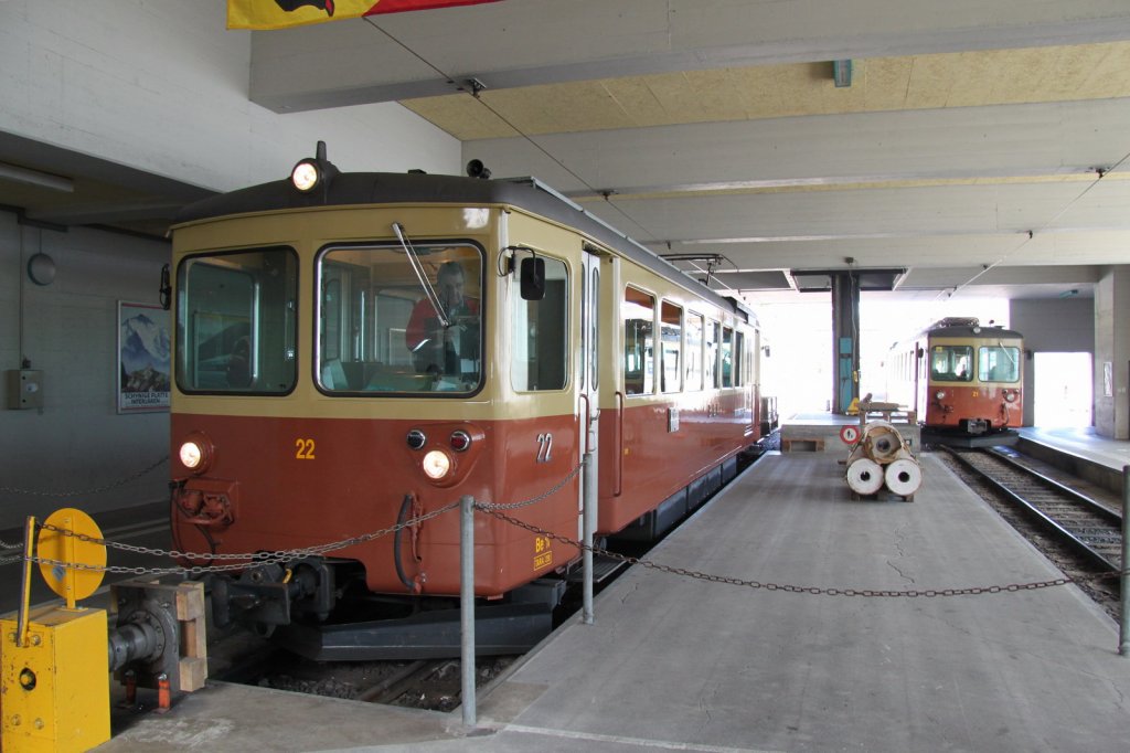 Endstation der BLM in Mrren auf 1634 m..M.Von hier fuhr von 1894 bis 1937 eine Pferdetramway zum Grand Hotel Kurhaus Mrren.03.10.12