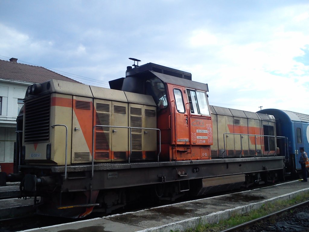 Endstation fr den Interregio aus Budapest. Am 15.06.2013 zog die 82-0261-9 diesen Zug.