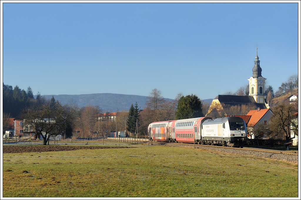 ER 20 2007 mit dem R 4366 von Wies ber Werndorf nach Graz am 18.1.2011 kurz nach der Ausfahrt aus der Haltestelle Wies-Markt.