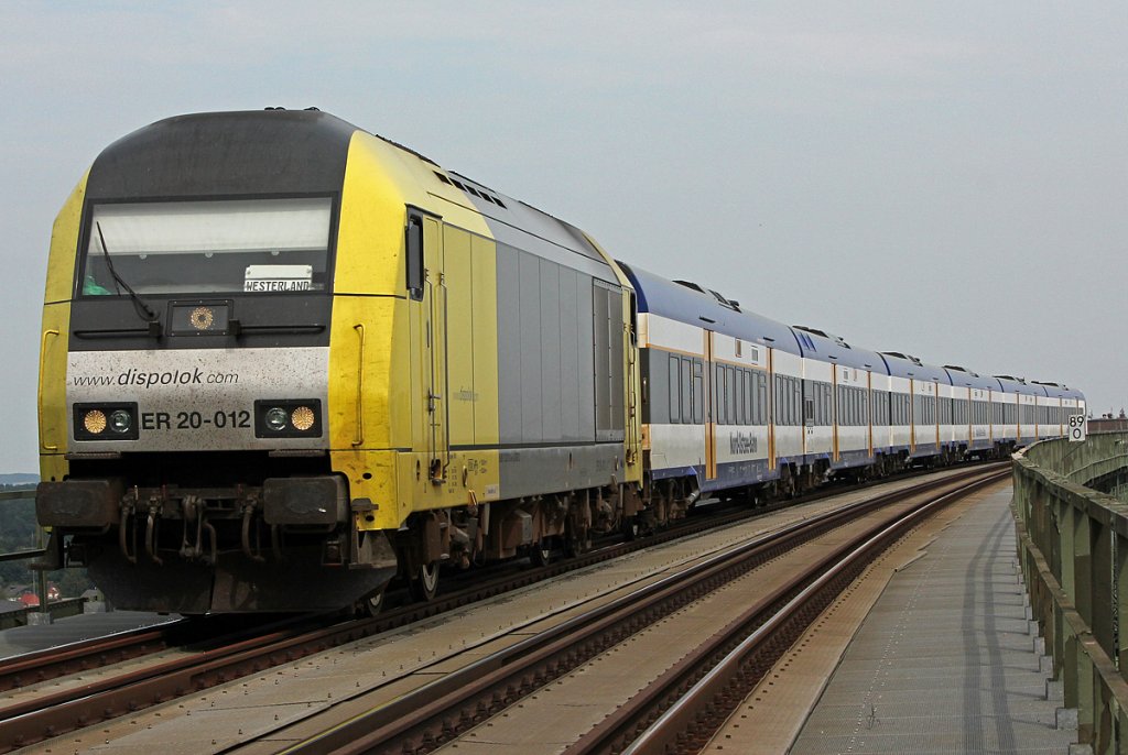 ER20 012 mit NOB Zug auf der Hochbrcke Hochdonn am 03.08.2011
