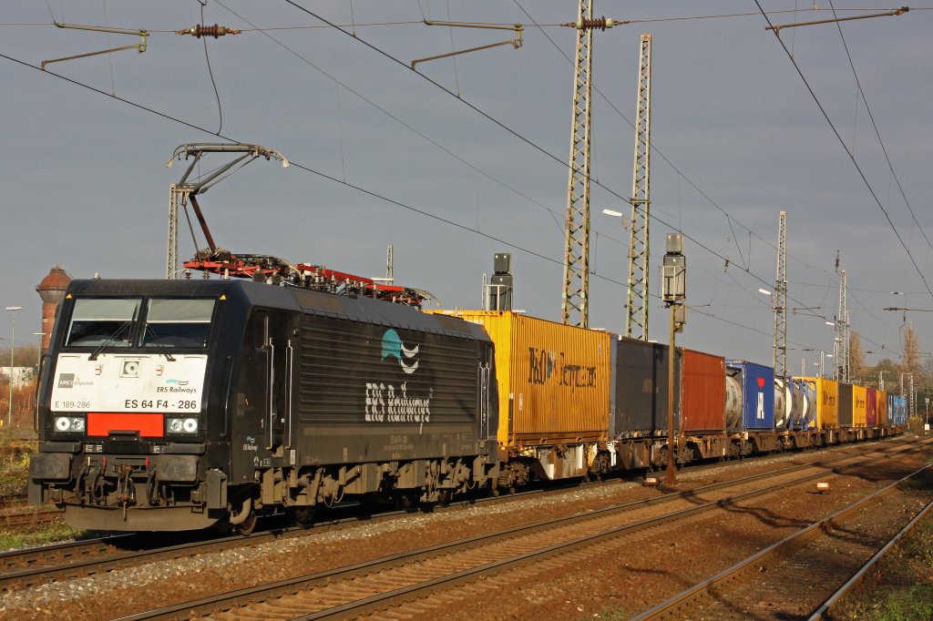 ERS Railways ES 64 F4-286 am 20.11.10 in Duisburg-Bissingheim