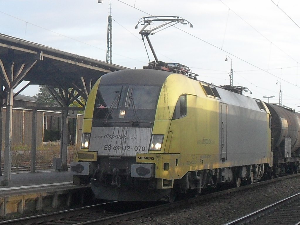 ES 64 02-070 am 19.10.10 in Bonn-Beuel.