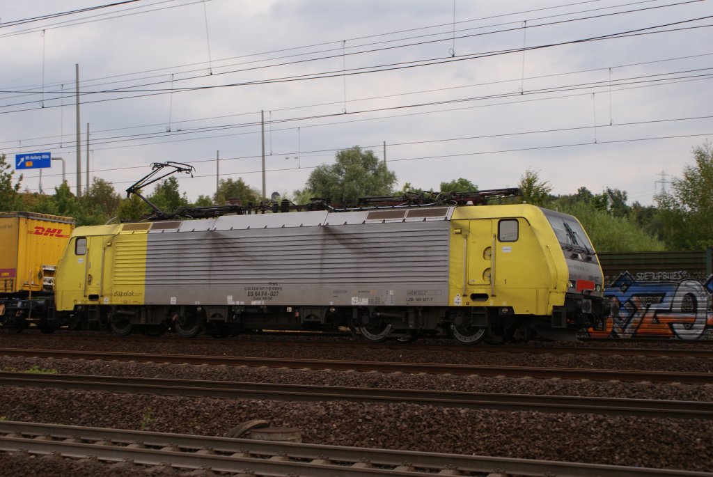 ES 64 F4-027 mit einem Containerzug in Hamburg-Harburg am 01.08.2010