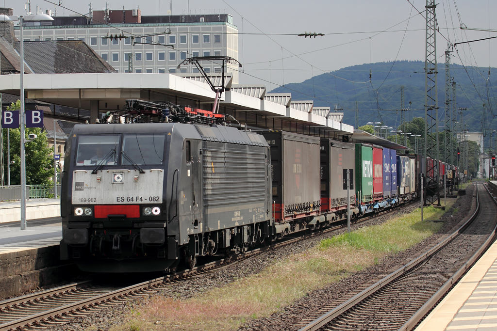 ES 64 F4-082 in Koblenz Hbf. 25.5.2013