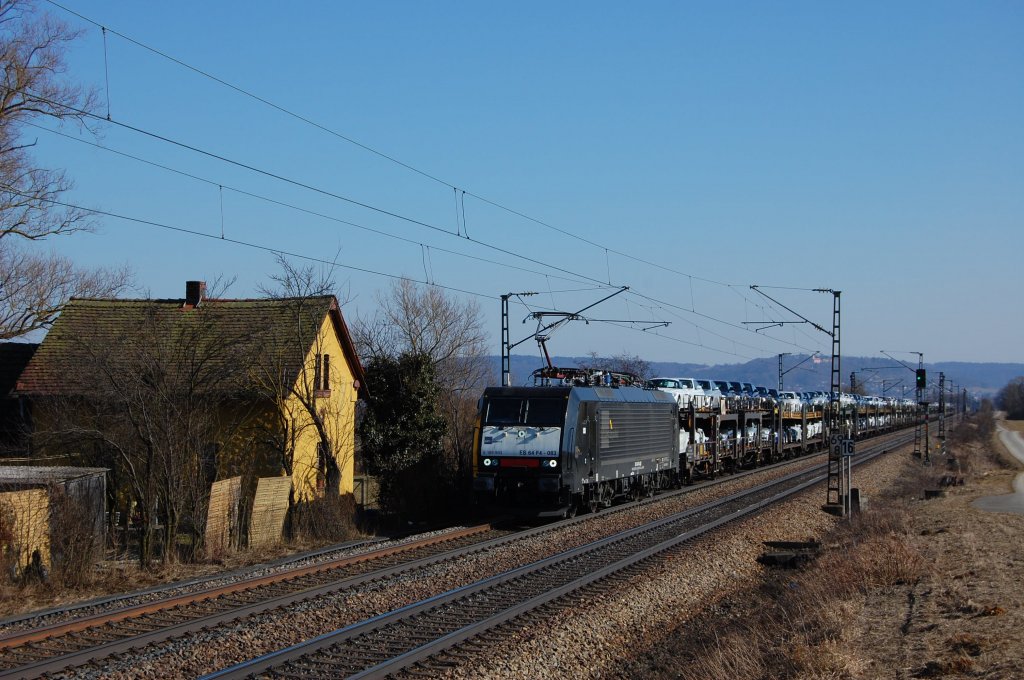 ES 64 F4 083 am 02.03.2011 bei Plling