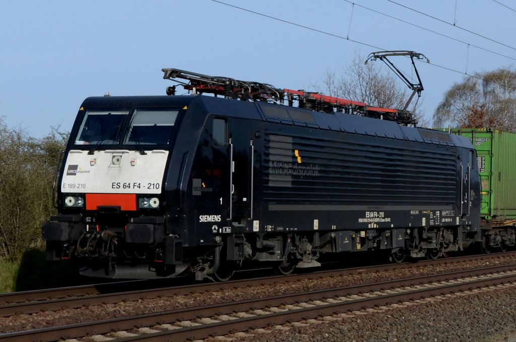 ES 64 F4-210 Dispolok am 20.04.2013 bei Woltorf