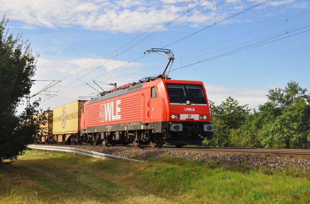 ES 64 F4-801 alias WLE 81 ist mit dem DGS 69438 von Mnchen-Riem nach Warstein in Richtung Gemnden unterwegs.Bild entstand bei Himmelstadt am 4.8.2012.Das war mehr oder weniger ein Notschu Lok kam sehr berraschend:-))