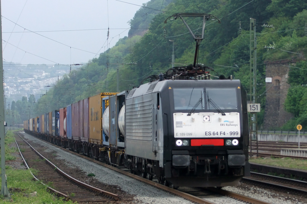 ES 64 F4-999 in Koblenz-Ehrenbreitstein 27.4.2011