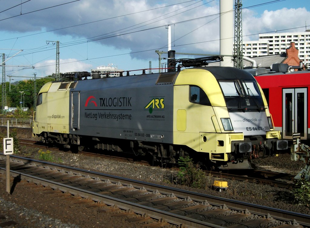 ES 64 U2-006 von TXL/ARS Altmann steht am 13.Oktober 2011 abgestellt in Gttingen.