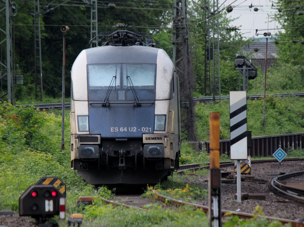 ES 64 U2-021 der Wiener Lokalbahn steht am 09.05.2011 in Aachen West.